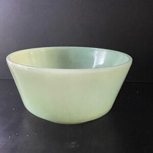 Vintage Fire King Jadeite bowl
